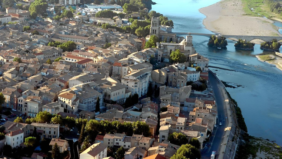 Exterior & Views, Residence Arceaux - 3 chambres a Pont-Saint-Esprit, Gard