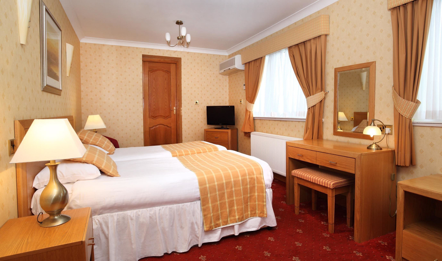 Bedroom, Leapark Hotel, Falkirk