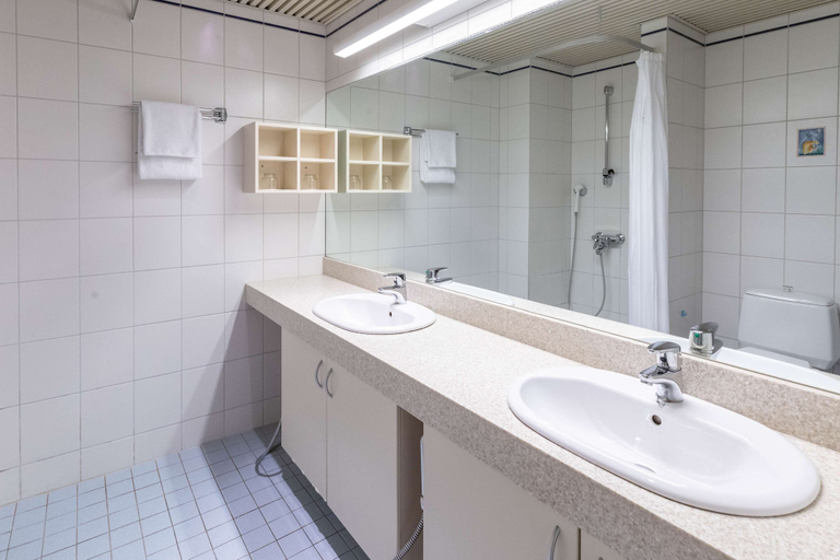 Bathroom 4, Scandic Kaisaniemi, Uusimaa