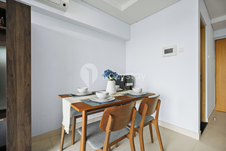 Dining Room 16