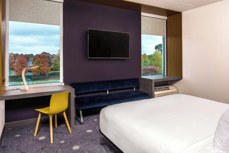 Bedroom 4, Aloft by Marriott Charlotte Ballantyne, Mecklenburg