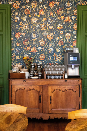 Food & Drinks 5, Hotel Du Mail, Maine-et-Loire