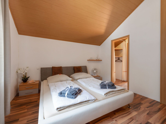 Bedroom 5, Modern Holiday Home in Pinsdorf With Garden, Gmunden
