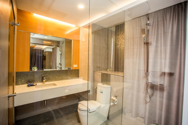 Bathroom 3, Blu Hotel, Muang Nakhon Phanom