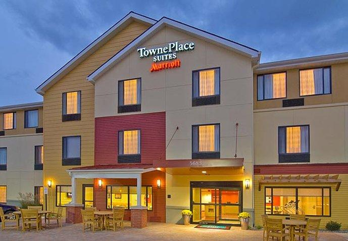 Exterior & Views 1, TownePlace Suites by Marriott Thunder Bay, Thunder Bay