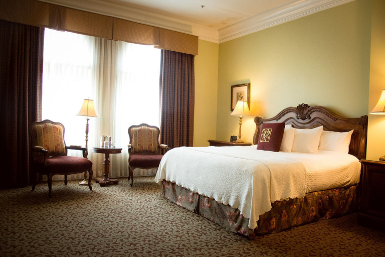 Bedroom 3, The Blennerhassett Hotel, Wood