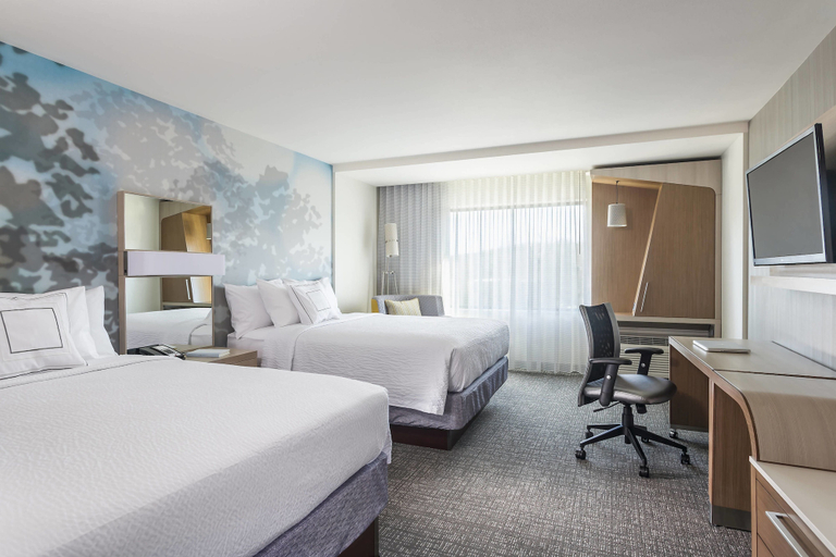 Bedroom 3, Courtyard by Marriott Fargo, Cass