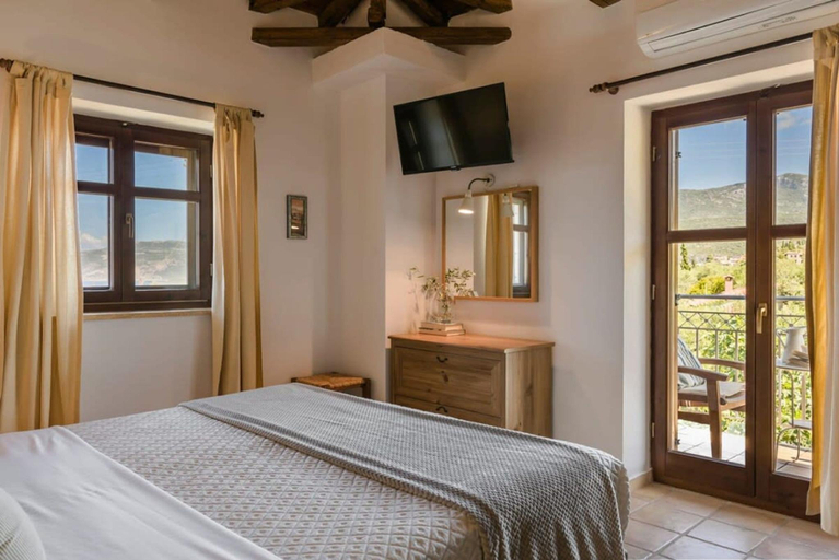Bedroom 3, Eleonas Houses - Kardamili s Bianca Poolside Gem, Peloponnese