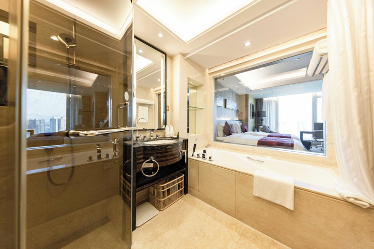Bathroom 20