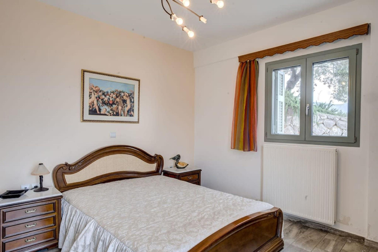 Bedroom 2, Filistron Seaview Guesthouse -Tranquil Coastal Gem, Attica