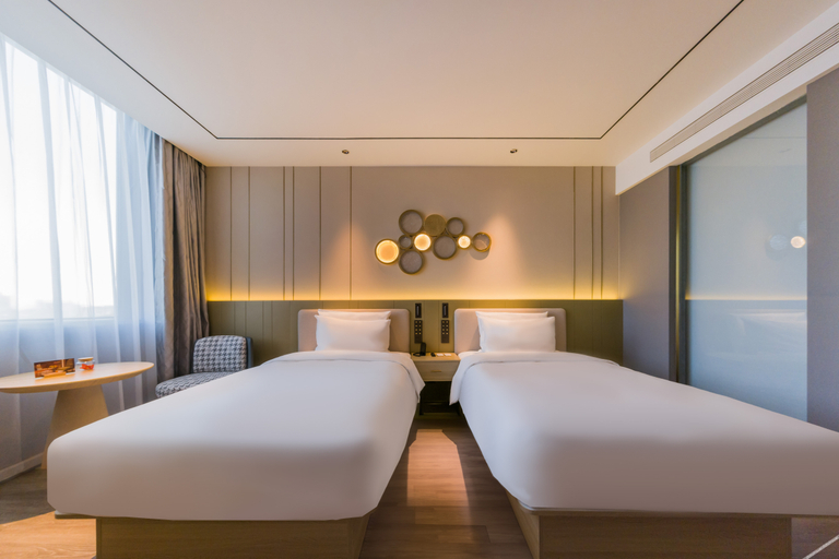 Bedroom 2, Orange Hotel Jingjiang Taihe Wuyue Plaza, Taizhou