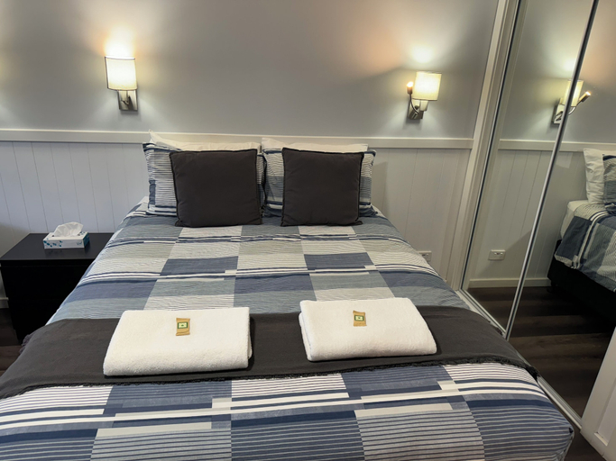 Bedroom 2, Ulladulla Motel, Shoalhaven - Pt B