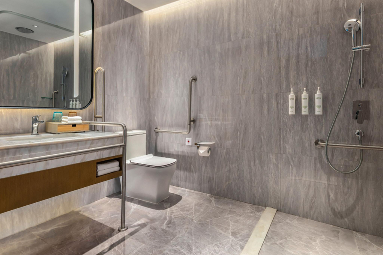Bathroom 7