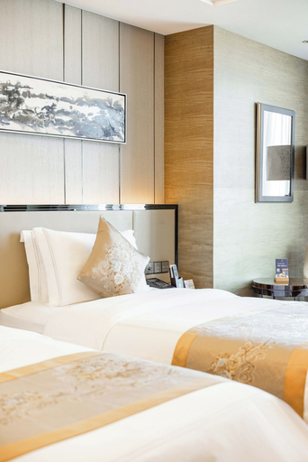 Bedroom 28