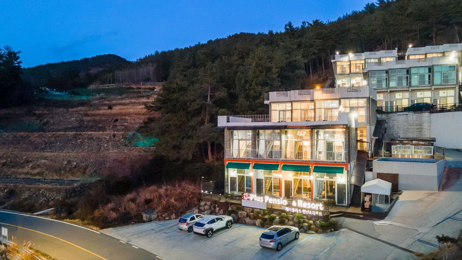 Exterior & Views, Yeosu Jplus A Pension, Yeosu