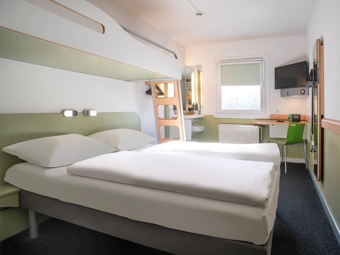Bedroom 3, B&B HOTEL Essen-Nord, Essen