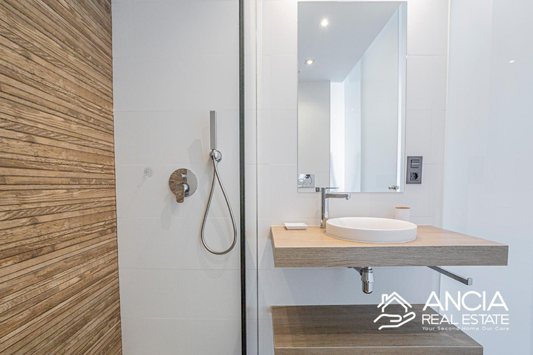 Bathroom 5, Casa Morgane in Guardamar, Alicante