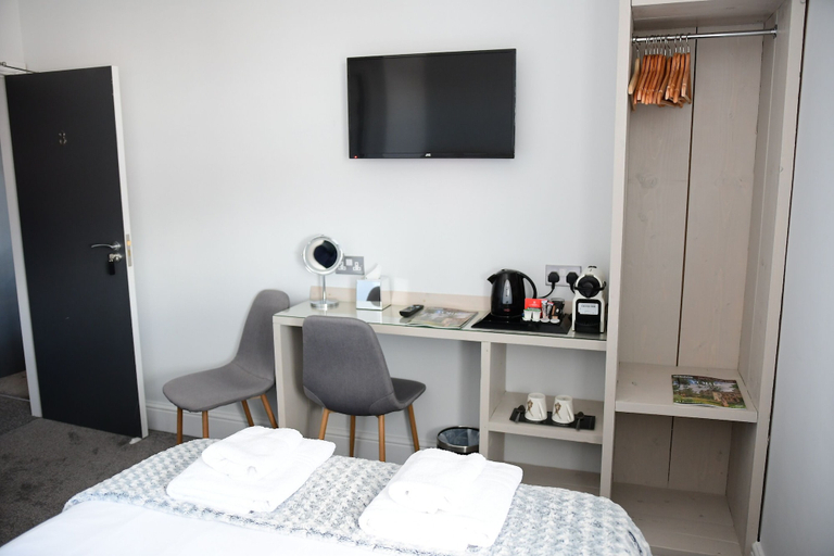 Bedroom 2, Vikings Accommodation, York