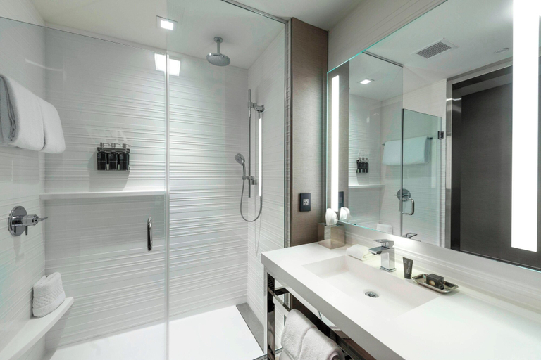 Bathroom, AC Hotel by Marriott Boston Downtown, Boston