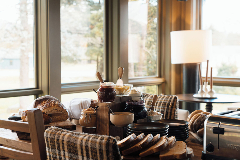 Food & Drinks 5, AWOL Stowe, Lamoille
