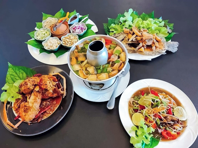 Food & Drinks 5, 189Premier Villa Lamphun, Muang Lamphun