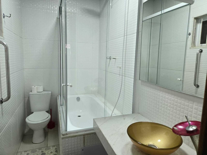 Bathroom 3, Apartamentos Casa Da Pedra, Ubatuba