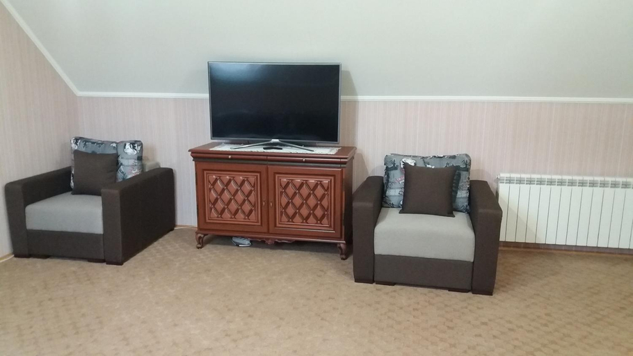 Others 2, Guesthouse Neresen, Tiachivs'kyi