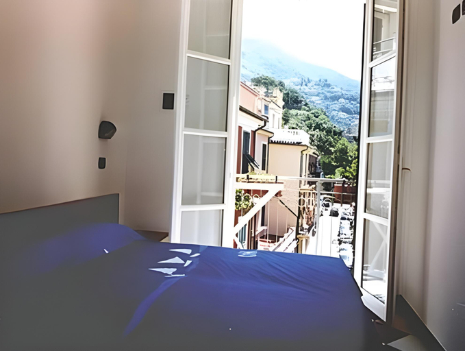 Bedroom 15