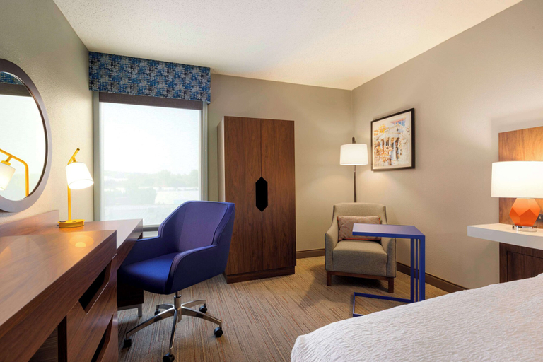Bedroom 3, Hampton Inn Charlottesville, Charlottesville