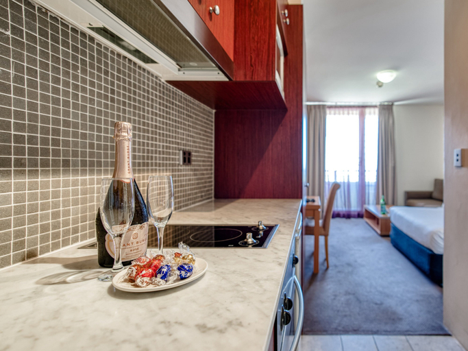 Dining Room 30