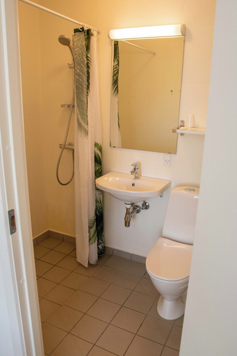 Bathroom 3, Nordgården Pension, Samsø