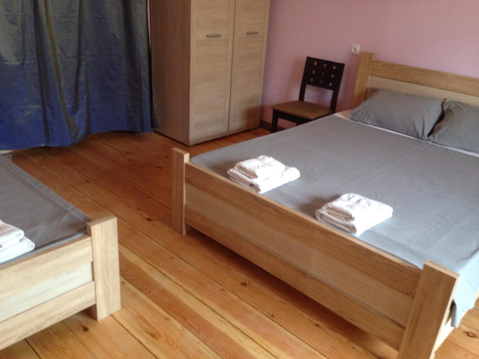 Bedroom 2, Picnic Hostel, Tskaltubo