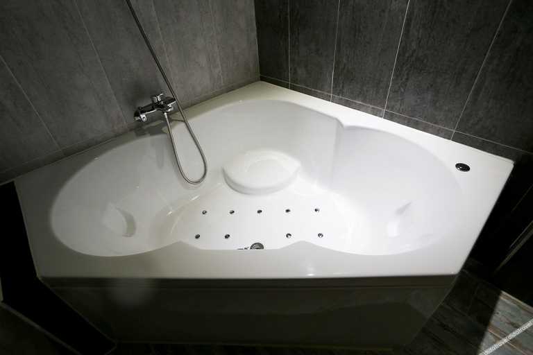 Bathroom 5, Gangneung Bong Motel, Gangneung