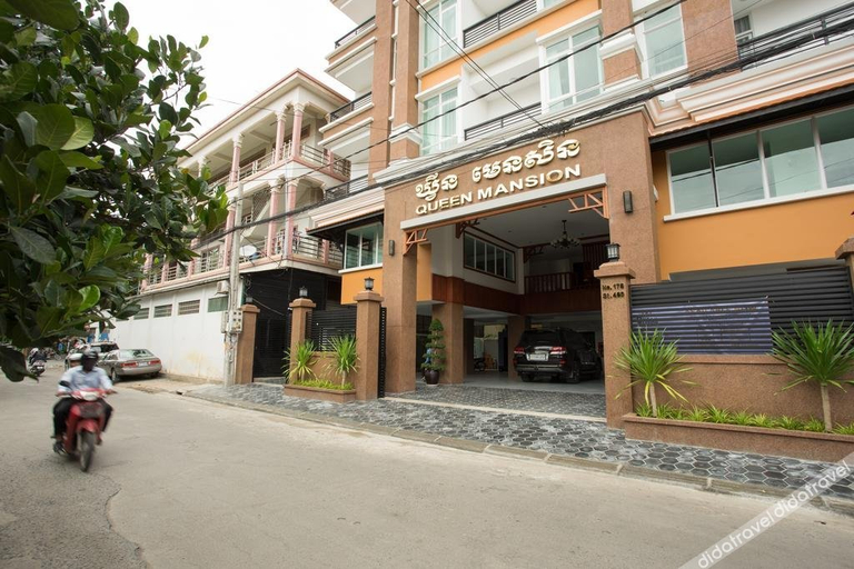 Exterior & Views 2, Queen Mansion Hotel & Stays, Phnom Penh