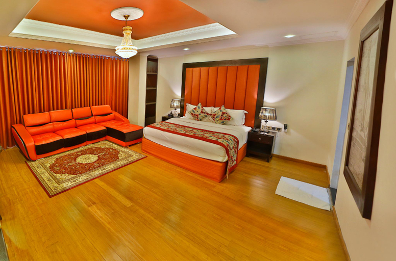Bedroom 3, Earl's Red Colombo, Colombo