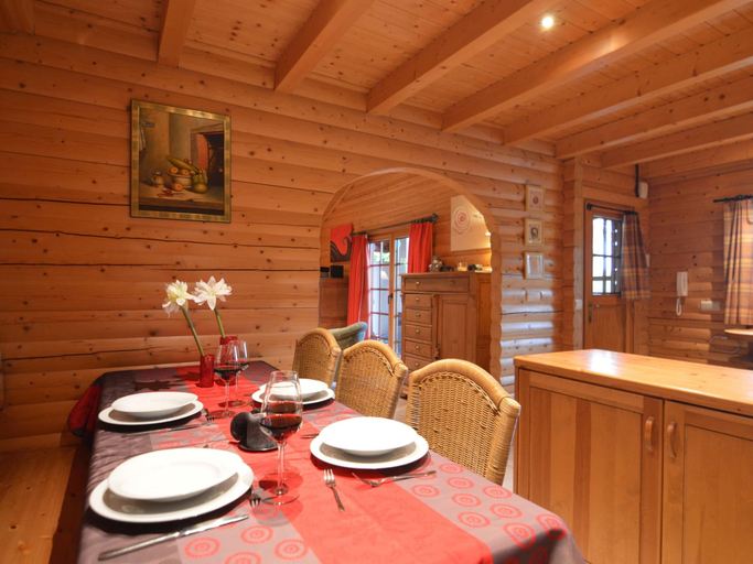 Chalet with private garden in Stavelot, Liège
