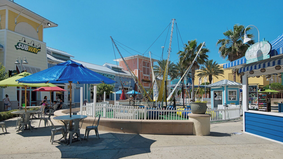 Exterior & Views 2, Corner Unit Right on the Sand, 2 Lagoon-style Pools, Spectacular Views, Bay