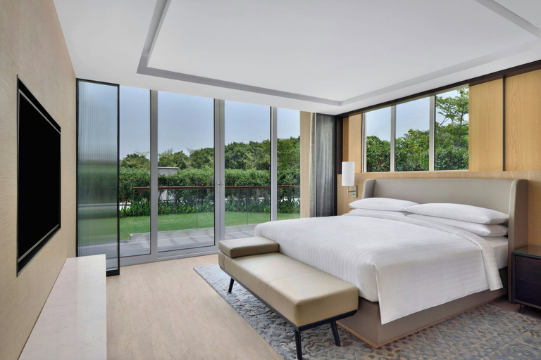 Bedroom 3, Aravali Marriott Resort & Spa, Delhi NCR, Faridabad