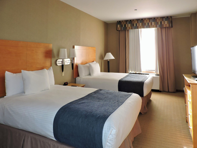 Bedroom 3, Marco LaGuardia Hotel, New York