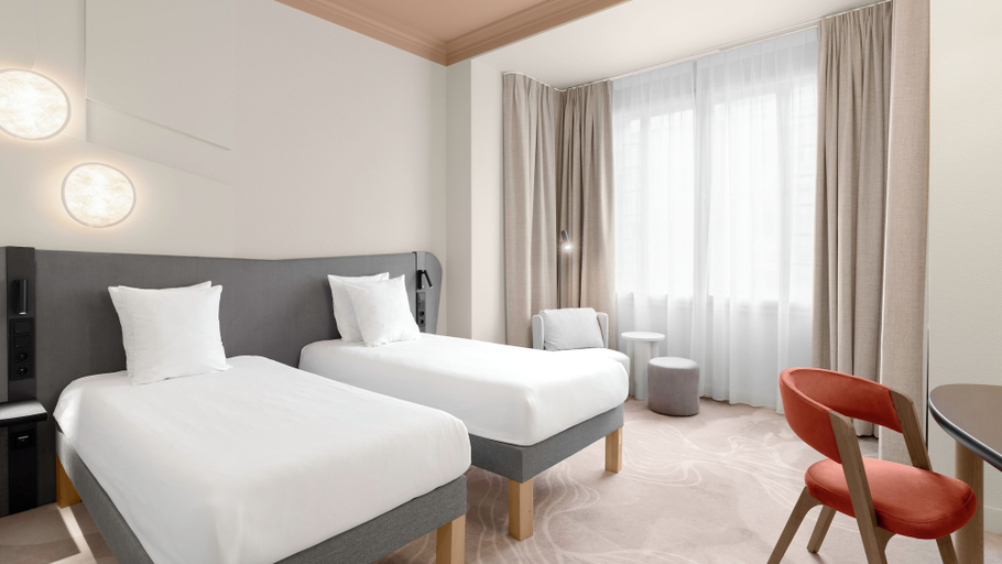 Bedroom 2, Movenpick Hotel Budapest Centre, Budapesti