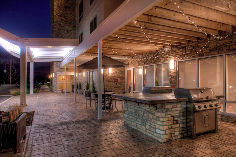 Food & Drinks 5, TownePlace Suites by Marriott St. Louis Chesterfield, Saint Louis