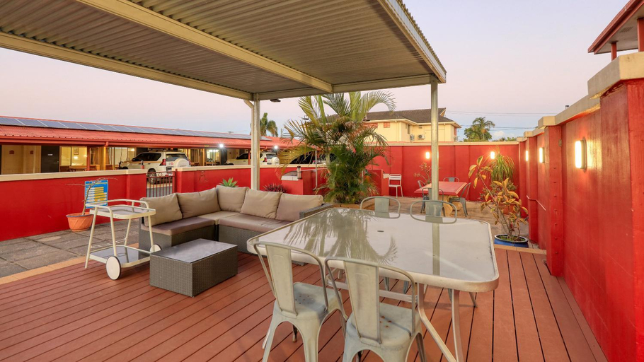 Food & Drinks 5, Mackay Rose Motel, Mackay - Pt A