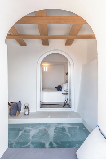 Bathroom 5, Porto Fira Suites, South Aegean