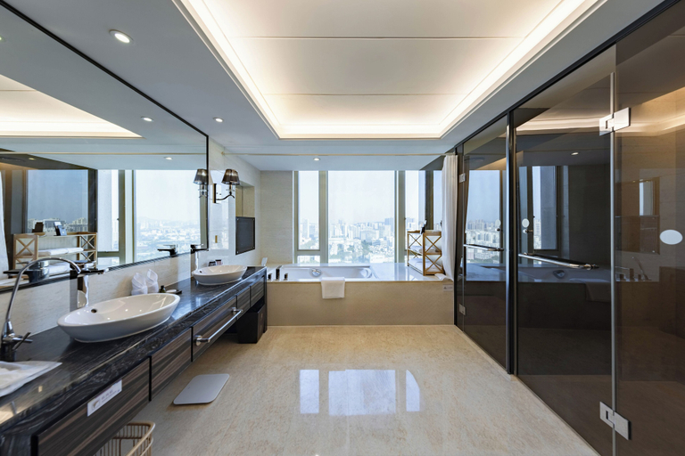 Bathroom 11