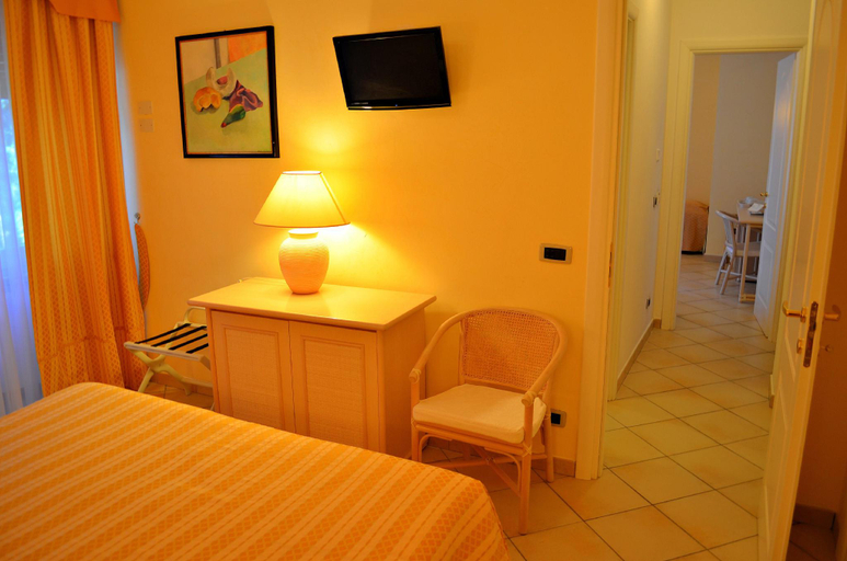 Bedroom 8