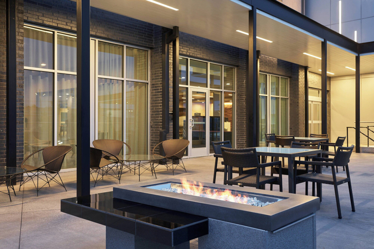Food & Drinks 5, Courtyard by Marriott Denver Aurora, Arapahoe
