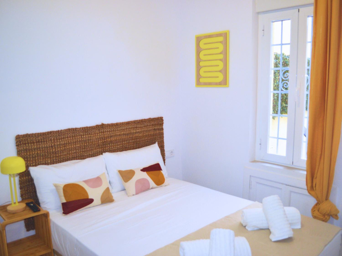 Others 2, Carolinas Suites by Coqueto, Alicante