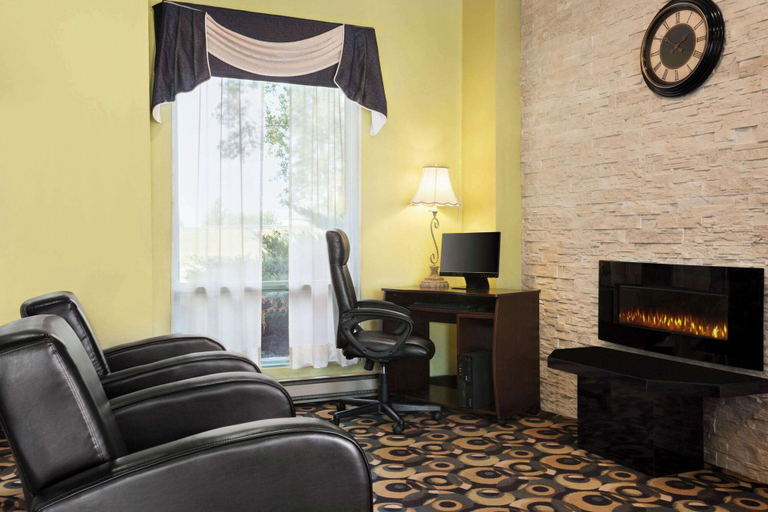Others 5, Days Inn by Wyndham Ste. Helene-de-Bagot, Les Maskoutains