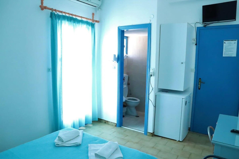 Bedroom 3, Santorini Luxury Retreat Seaside Double Room, South Aegean