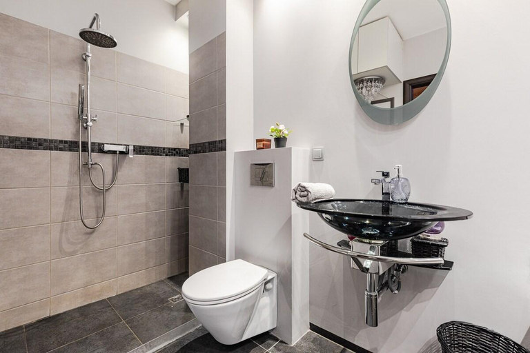 Bathroom 4, SuperApart Pożarowa 3B, Warsaw